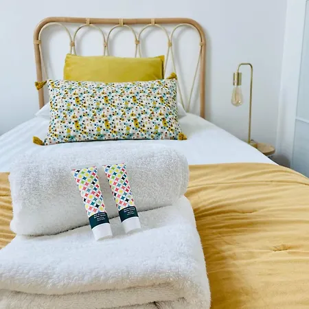 L Echappee Rochelaise - Hypercentre Parking Prive Apartment La Rochelle (Charente-Maritime)