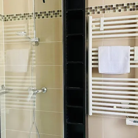 Apartment L Echappee Rochelaise - Hypercentre Parking Prive La Rochelle (Charente-Maritime)