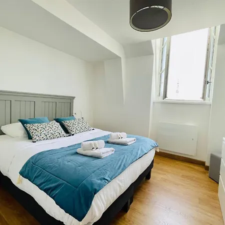 Apartment L Echappee Rochelaise - Hypercentre Parking Prive
