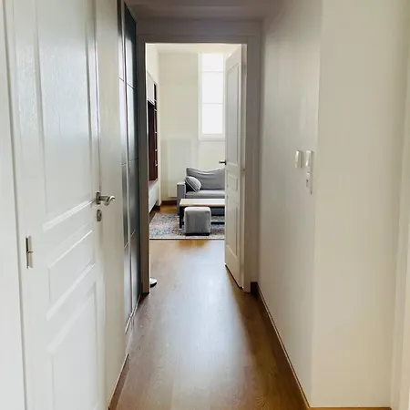 L Echappee Rochelaise - Hypercentre Parking Prive Apartment *