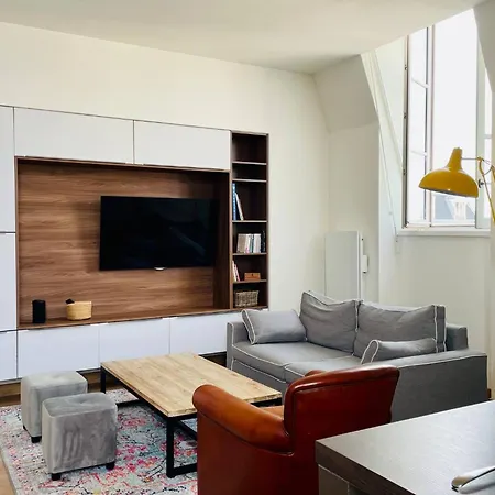 Apartment L Echappee Rochelaise - Hypercentre Parking Prive